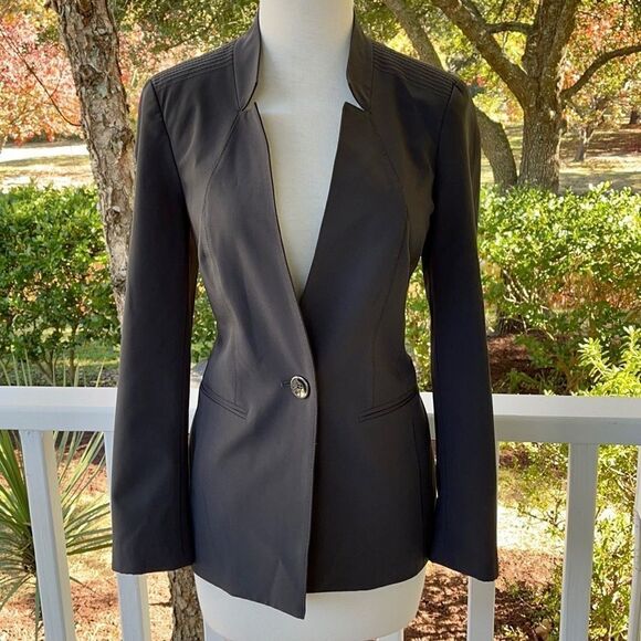 W by Worth Career Stretch Blazer - Picture 1 of 6